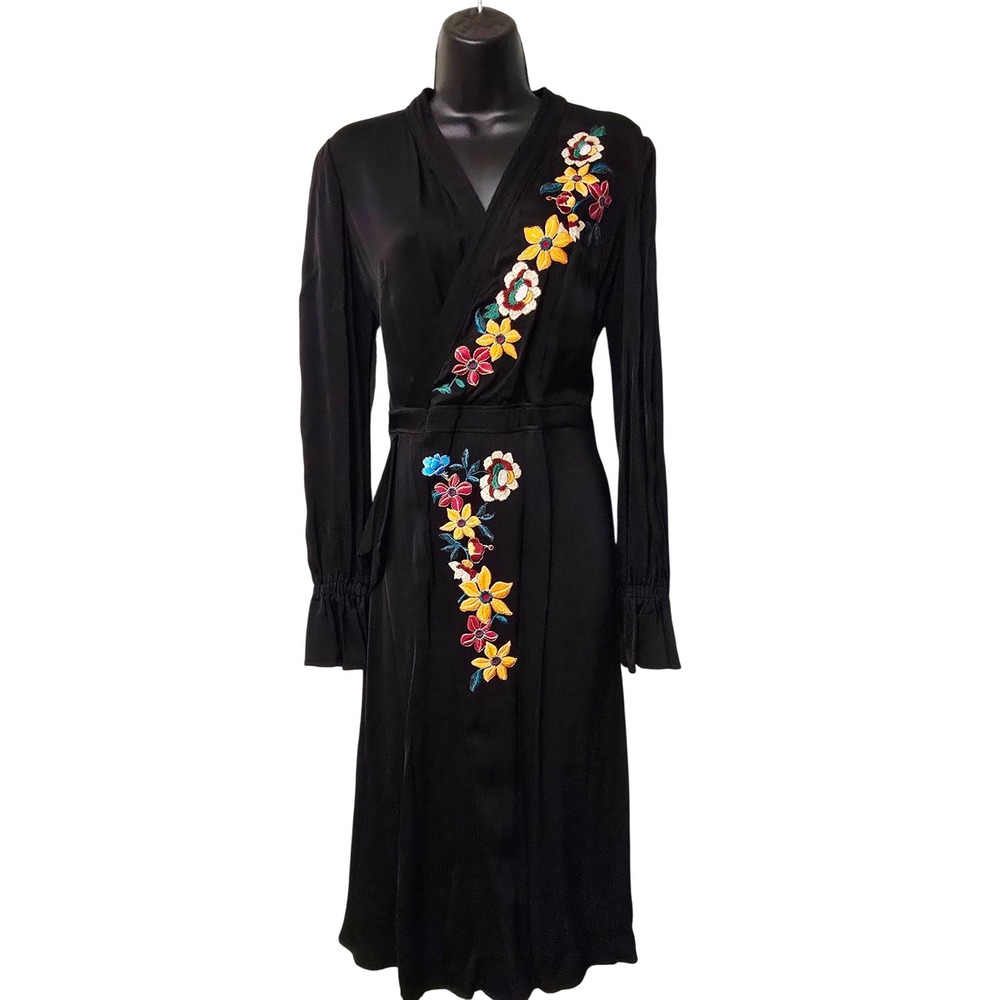 NWT Etro Milano Black Floral Embroidered Wrap Dress Made in Italy Size 44/ US 8 - Picture 2 of 12